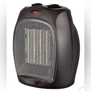 NEW Black+Decker Personal Ceramic Heater Cozy Warm Fall Winter Space Heater